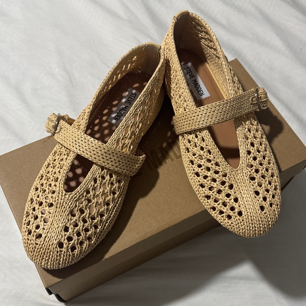 Steve Madden Beige Woven Mary Jane Flats